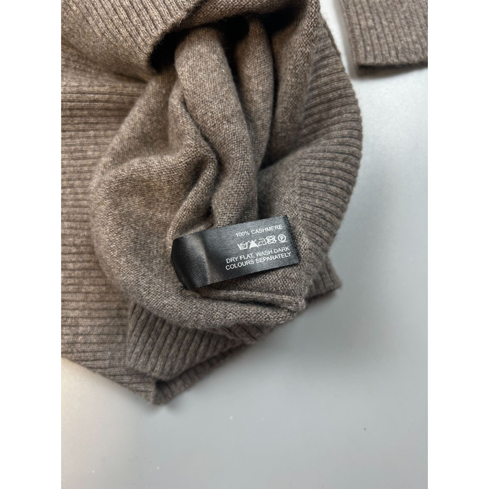 Allude Allude V-Neck Cashmere Tunic (Y0699) Size M / US 6-8 / IT 42-44 - 7 Thumbnail