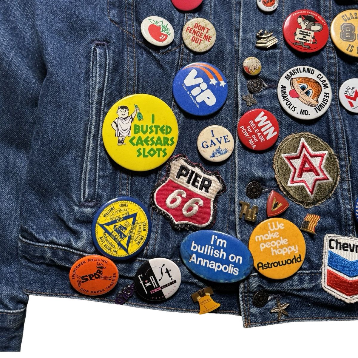 Levi's Vintage Levis 70506-0216 Denim Jacket M Gulf Marines Pins Size US M / EU 48-50 / 2 - 4 Thumbnail