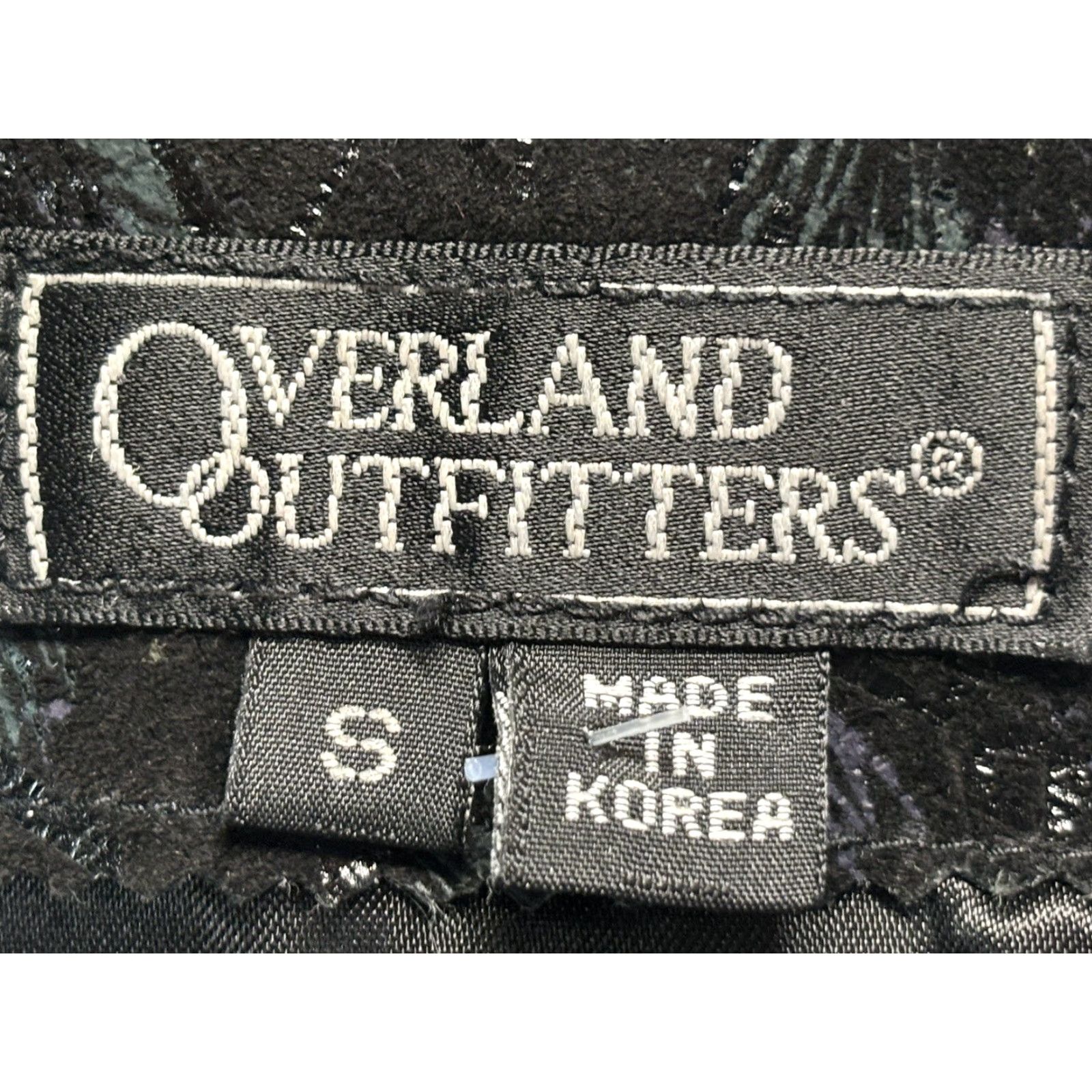 Vintage VINTAGE Overland Outfitters Leather Vest Womens S Black Embossed 90s EUC Size S / US 4 / IT 40 - 7 Thumbnail