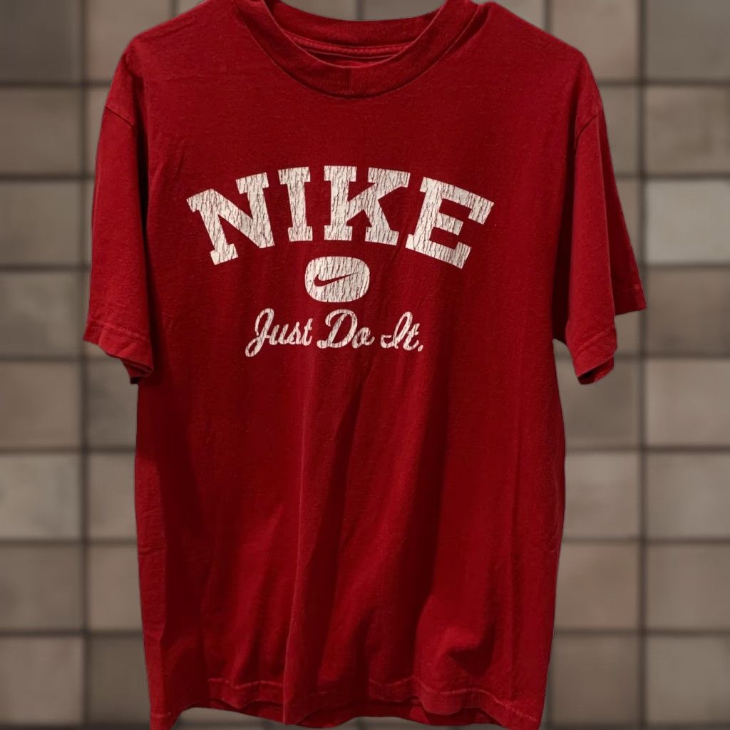 Nike Nike Mens T-Shirt Short Sleeve Logo Red M Medium Regular Cotton Sports Shirt Mens Size US M / EU 48-50 / 2 - 1 Thumbnail