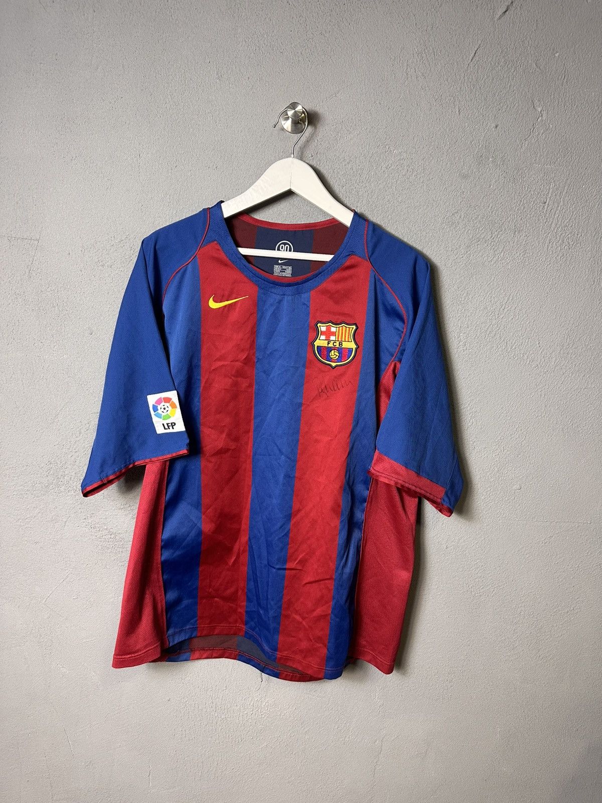 Nike × Vintage FC Barcelona 2004-2005 Home football jersey Nike #17 Larsson Size US XL / EU 56 / 4 - 1 Thumbnail
