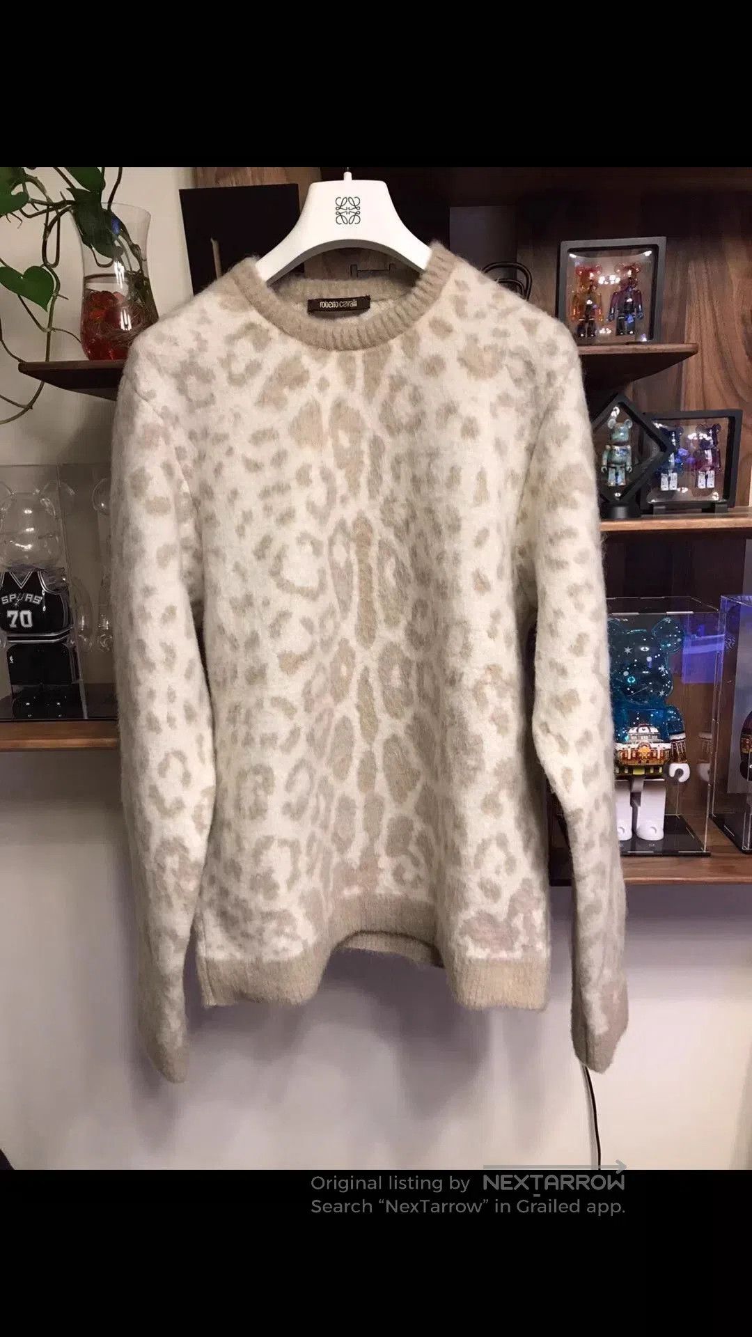 Roberto Cavalli Beige Leopard Print Knit Sweater. Size US M / EU 48-50 / 2 - 1 Thumbnail
