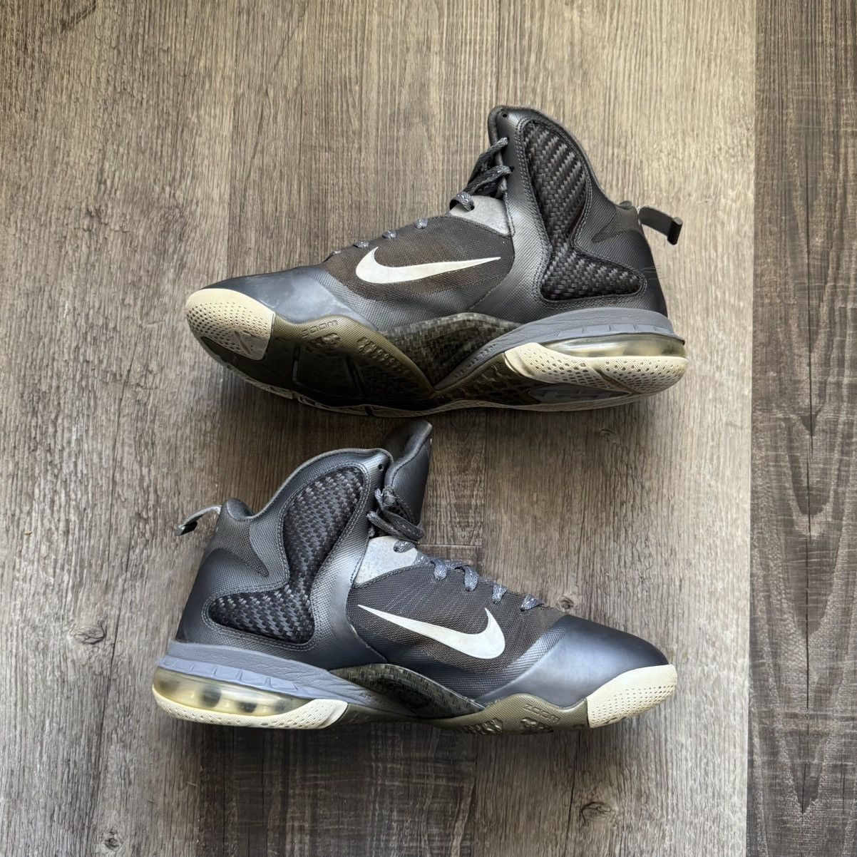 Nike × Vintage NIKE • LeBron 9 "2012 Cool Grey" (10.5M) Size US 10.5 / EU 43-44 - 4 Thumbnail