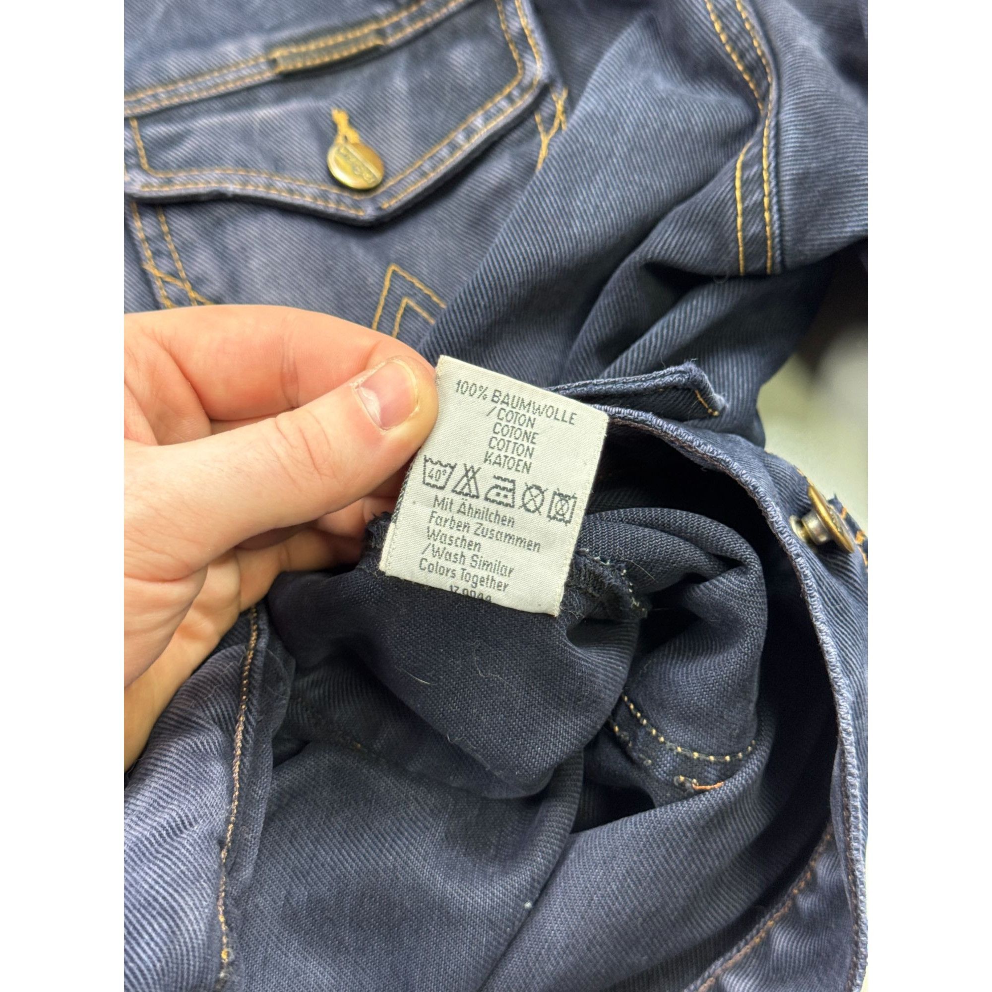 Wrangler Vintage Wrangler Western Indigo Denim Trucker Jacket (YG025) Size US XL / EU 56 / 4 - 10 Thumbnail