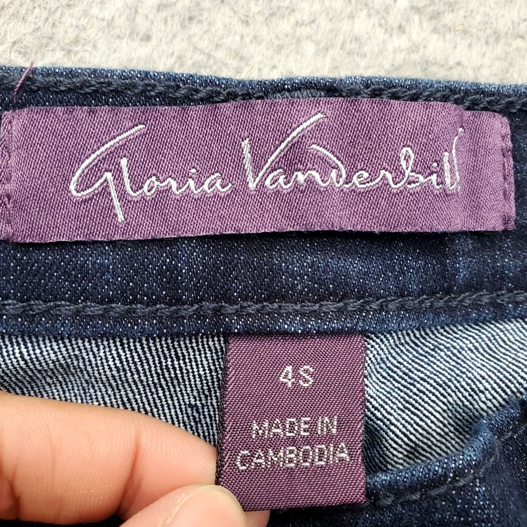 Gloria Vanderbilt Gloria Vanderbilt Amanda Jeans Women 4S Blue Denim High Rise Tapered Leg Outdoor Jeans - Womens Size 4 Blue Denim Straight? Size 27" / US 4 / IT 40 - 7 Thumbnail
