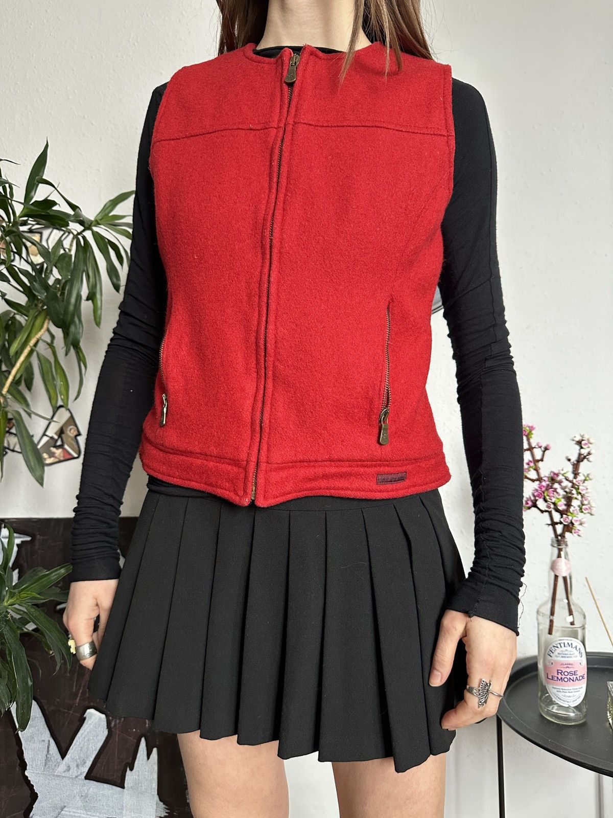 Calvin Klein × Vintage Calvin Klein Jeans Wool 90s WaistCoat Wool Red Jacket Vest Size S / US 4 / IT 40 - 1 Thumbnail