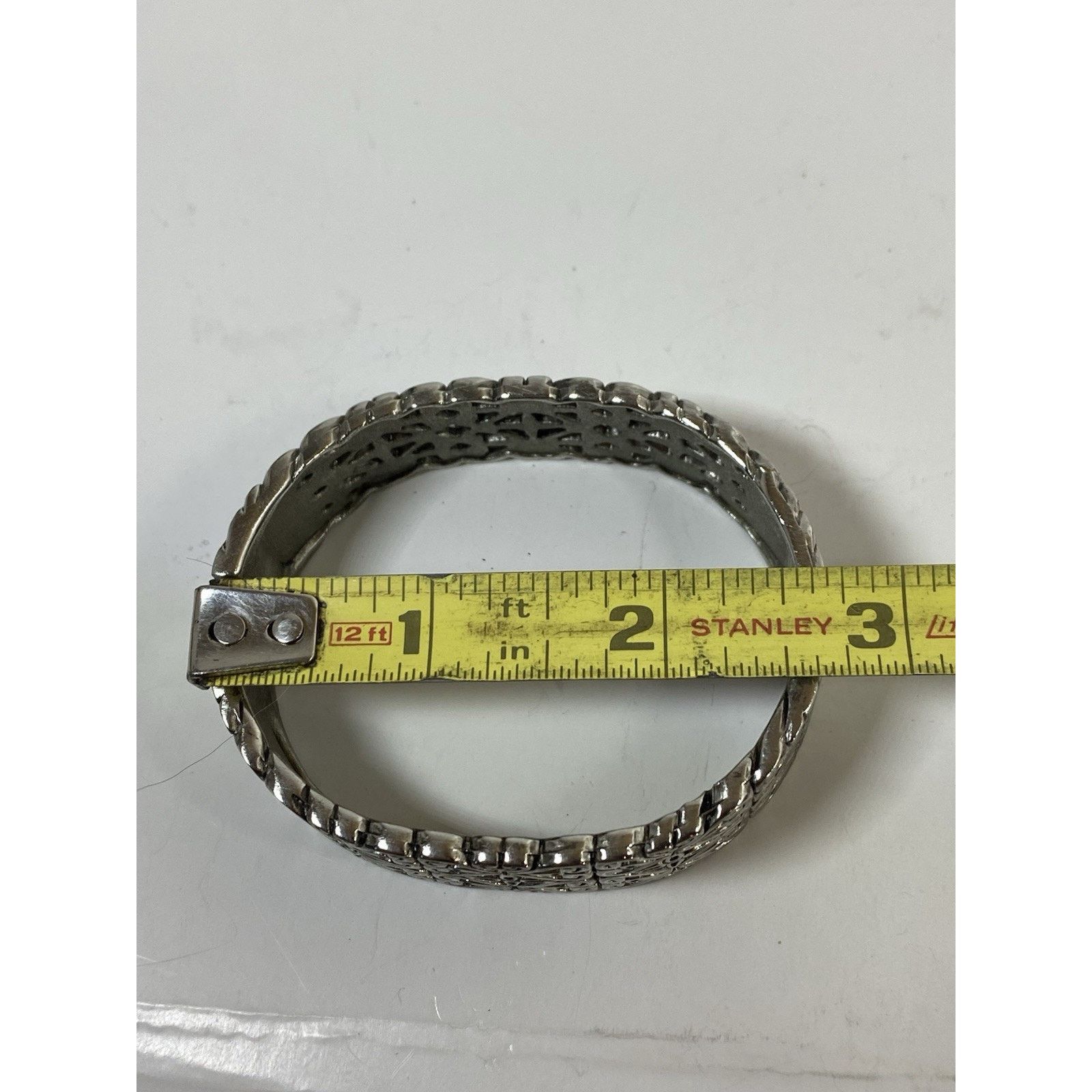 Other Stainless Steel Hinged Clamp Bracelet Size ONE SIZE - 9 Thumbnail