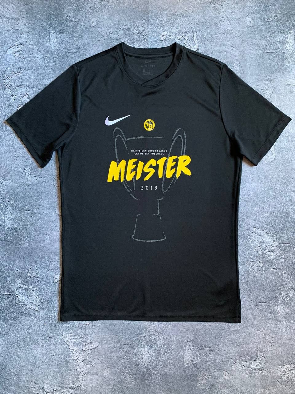 Nike Nike BSC Young Boys Meister 2019 Soccer Jersey Black Size US L / EU 52-54 / 3 - 1 Thumbnail