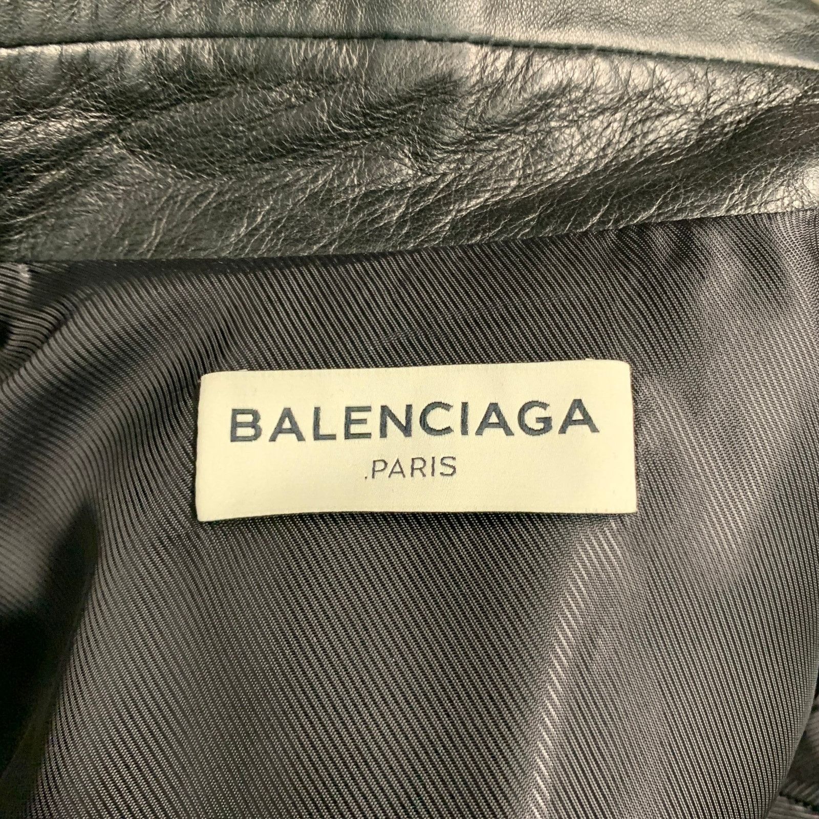 Balenciaga BALENCIAGA Size 4 Black Leather Lamb Skin Motorcycle Jacket Size XS / US 0-2 / IT 36-38 - 4 Thumbnail