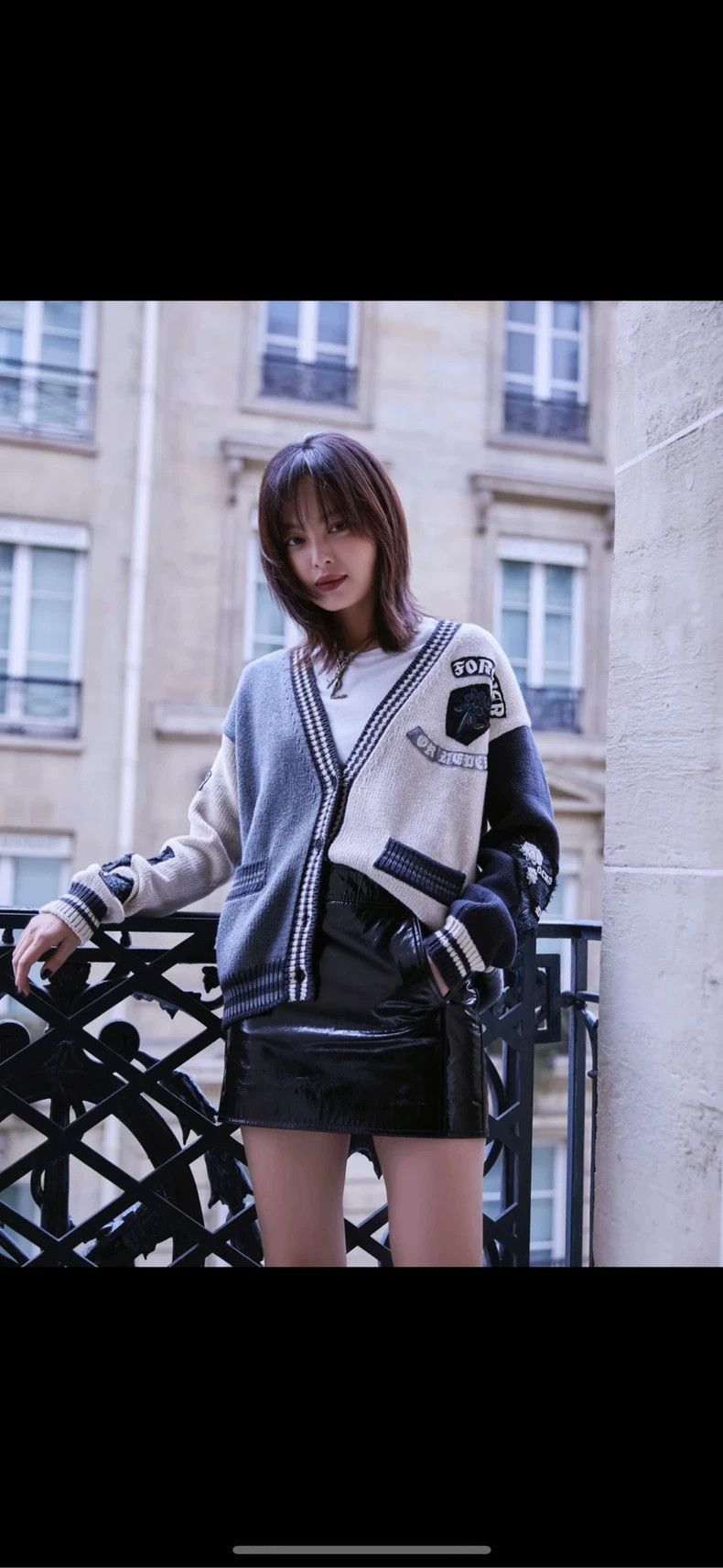 Saint Laurent Paris Saint Laurent Paris Medal Embroidered Cardigan-2506 Size US M / EU 48-50 / 2 - 7 Thumbnail