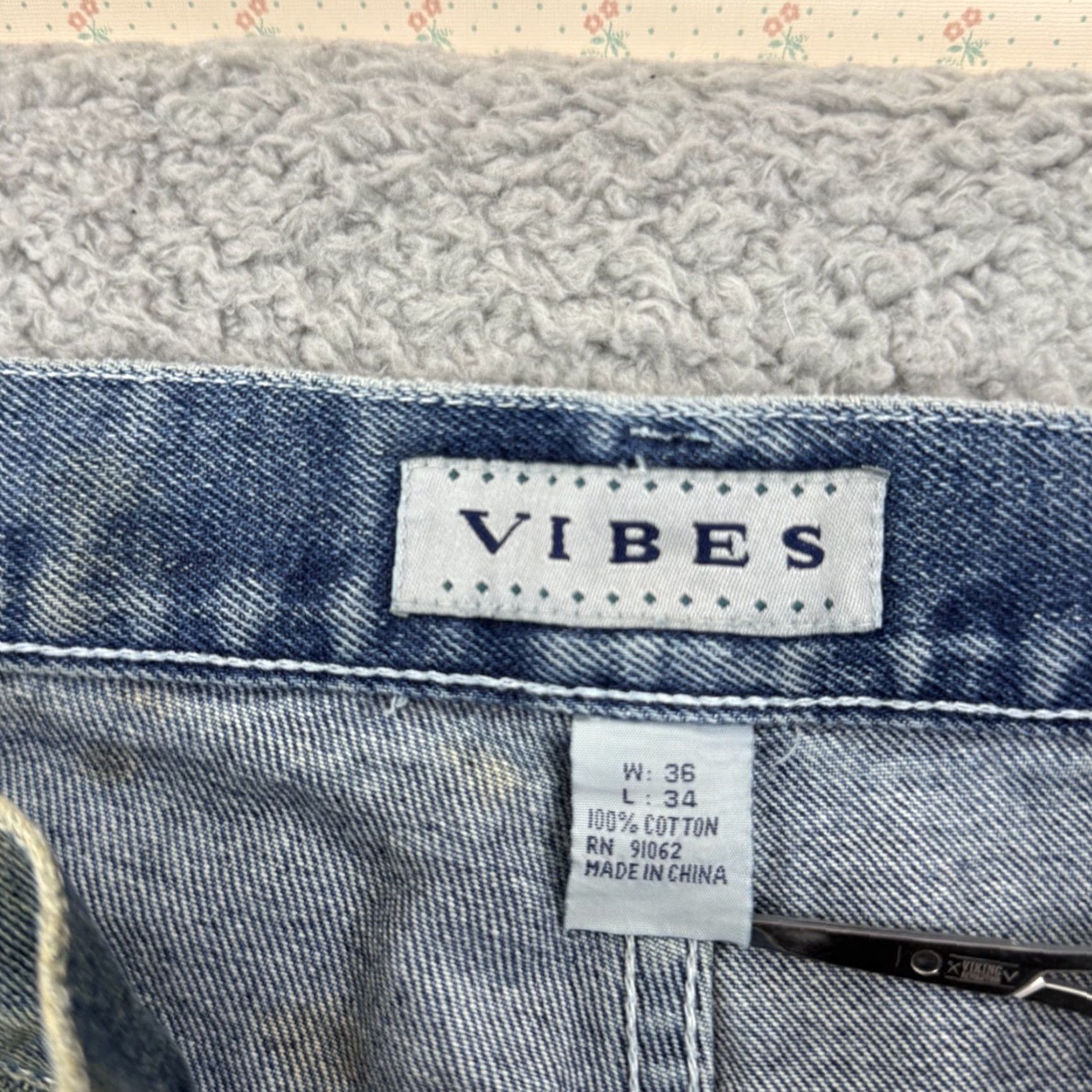 VIBE VINTAGE Vibes Jeans Mens 34x34 Carpenter Grunge Wide-Leg Baggy Loose Skate Y2K Size US 34 / EU 50 - 5 Thumbnail