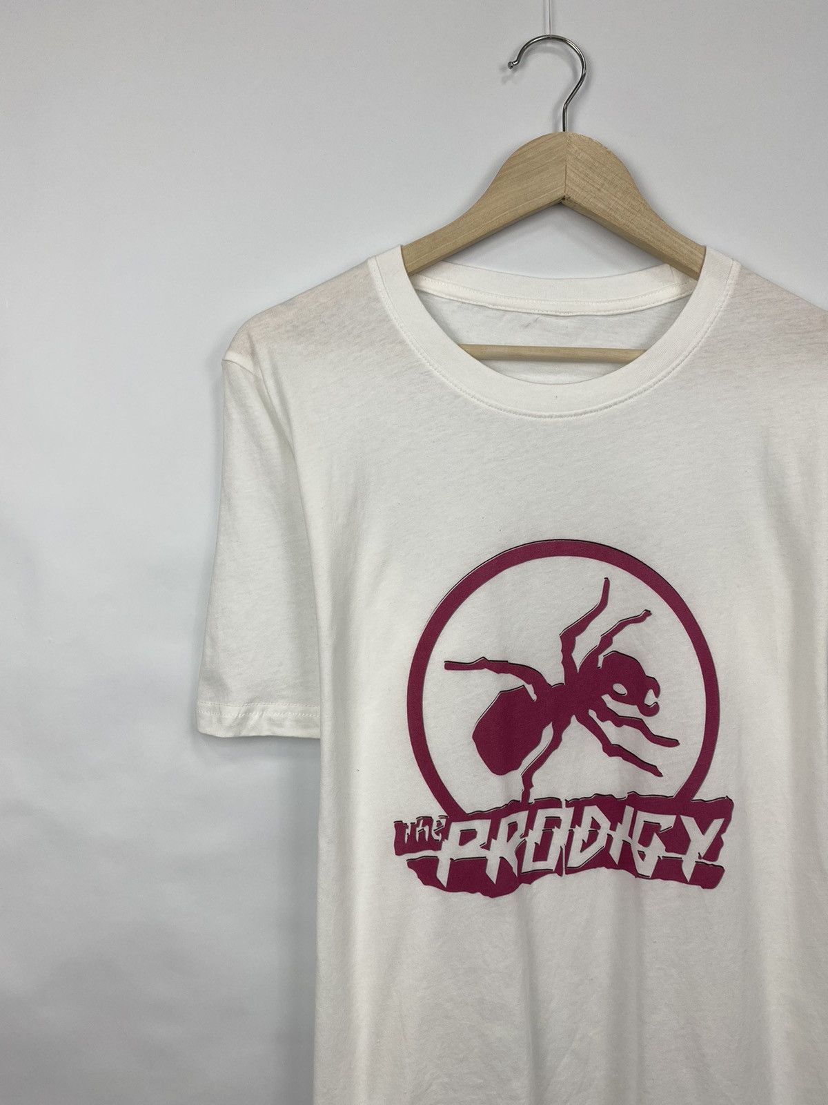 Band Tees 🇬🇧 Vintage The Prodigy Rock Band T-Shirt Rare Retro Hype Y2K Size US L / EU 52-54 / 3 - 2 Thumbnail