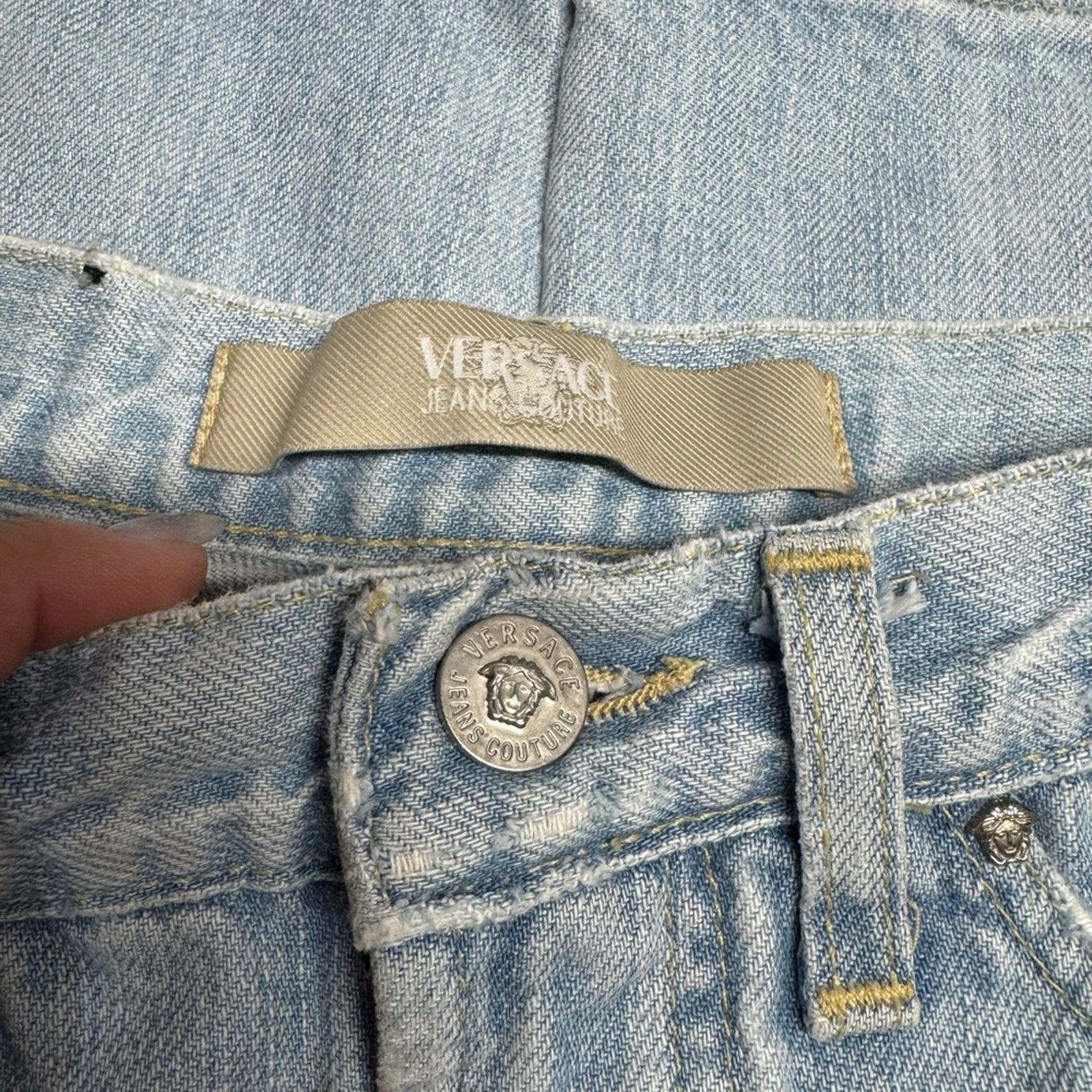 Versace Jeans Couture Versace Jeans Couture Light Wash Bootcut Denim size 28 Size 28" / US 6 / IT 42 - 3 Thumbnail