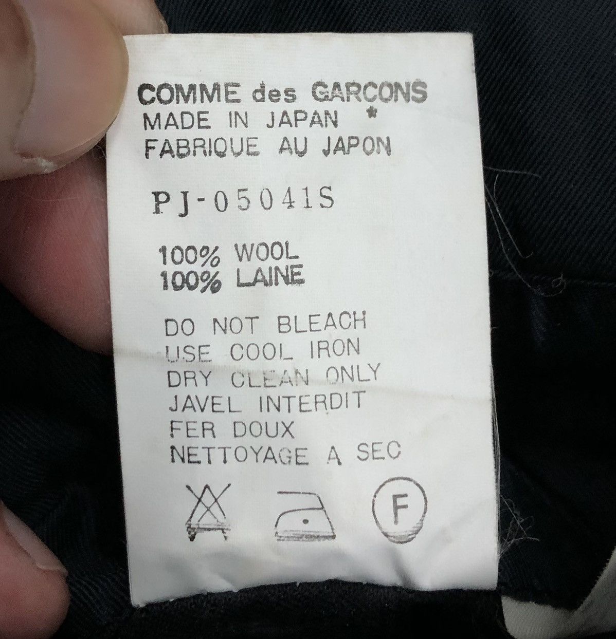 Comme des Garcons Homme Plus Comme des Garçons Homme Plus Red Stitch Lapel Black Wool (S) Size US S / EU 44-46 / 1 - 22 Thumbnail