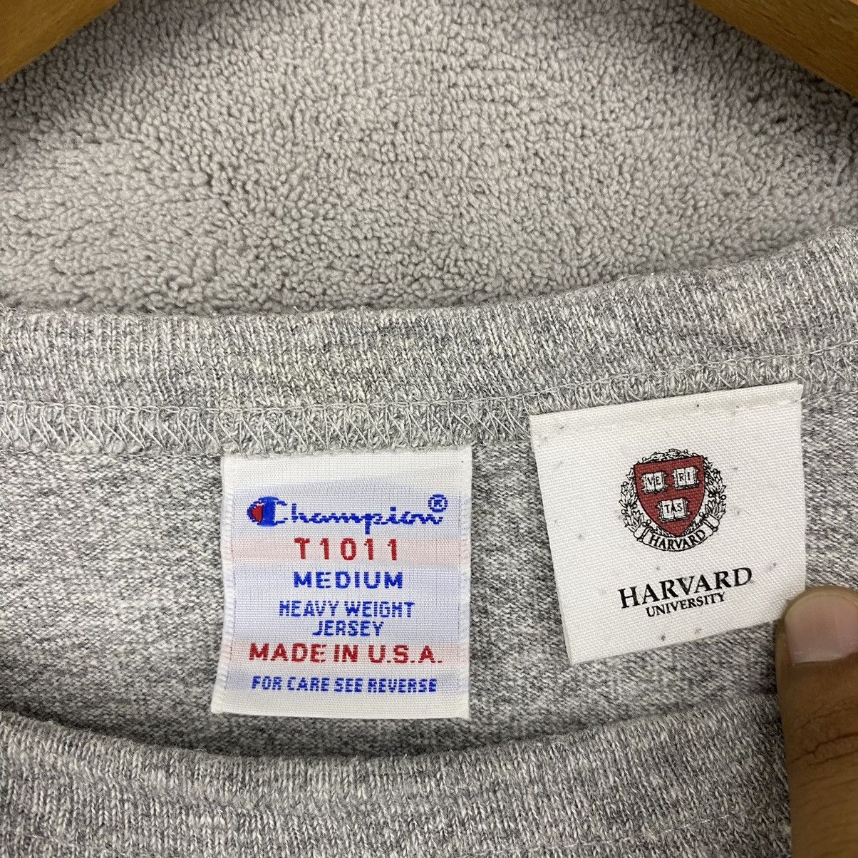 Champion 💥RARE💥 VINTAGE CHAMPION HARVARD UNIVERSITY 1636 Size US M / EU 48-50 / 2 - 6 Thumbnail