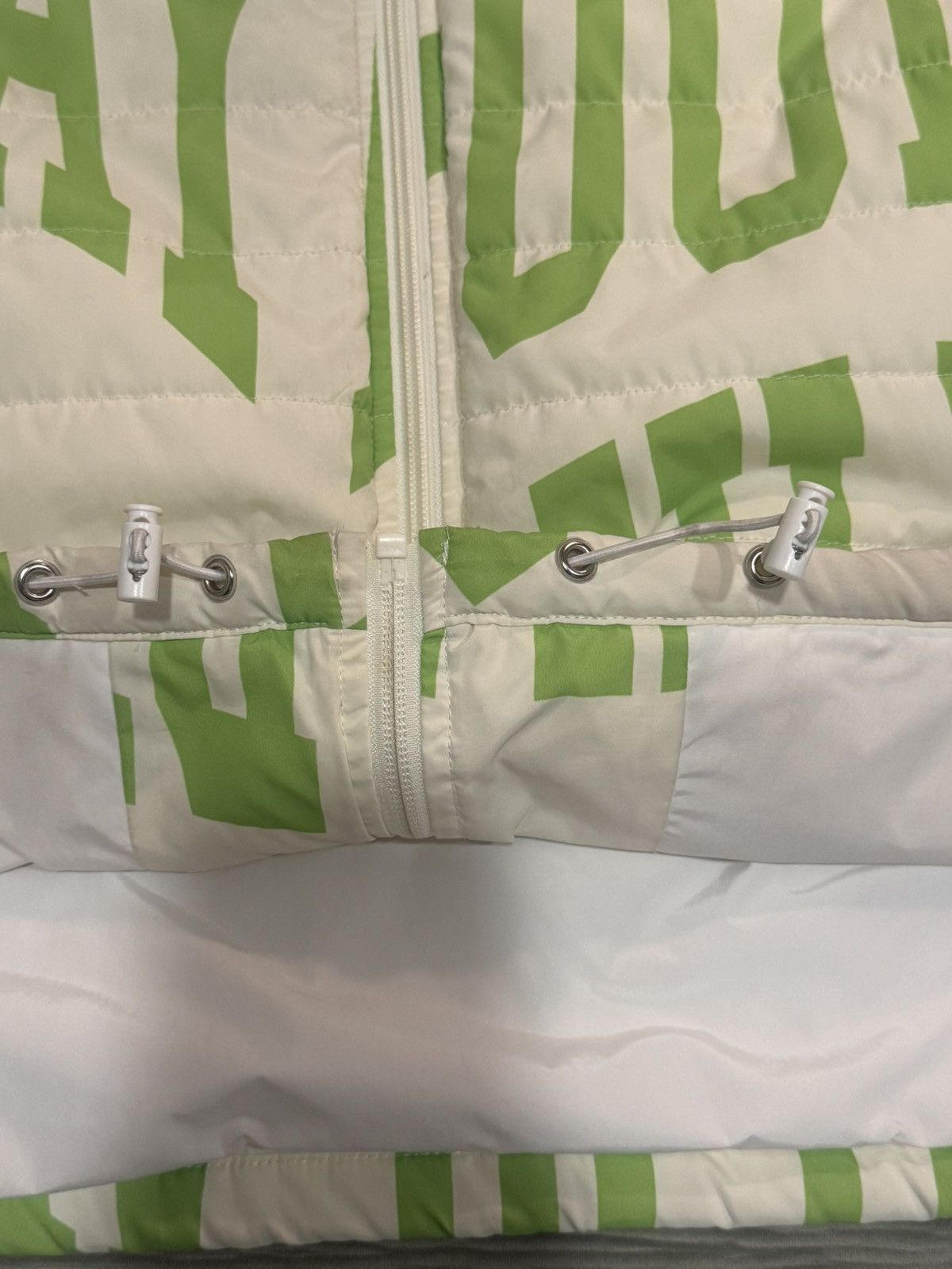 Foulplay Company Foulplay Collegiate Logo All Over Puffer Jacket Cream Size US XL / EU 56 / 4 - 9 Thumbnail