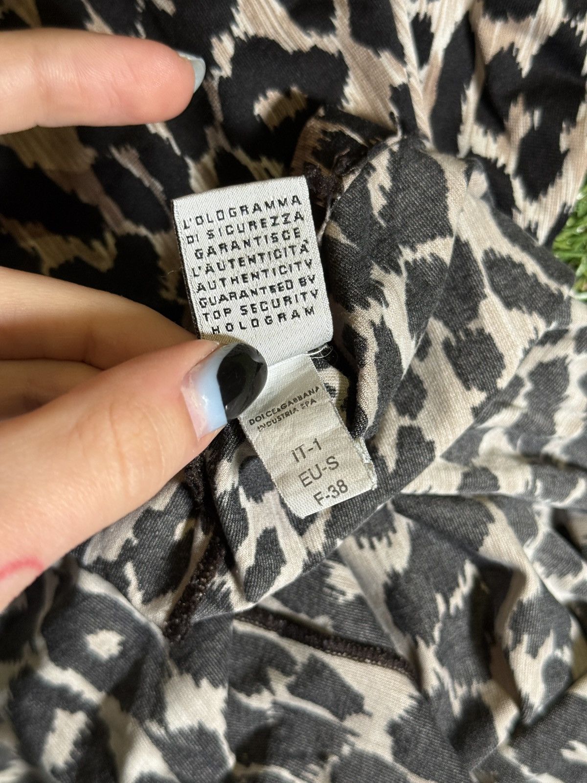 Dolce & Gabbana Dolce & Gabbana Leopard Print Fitted Top Y2K Size S / US 4 / IT 40 - 9 Thumbnail