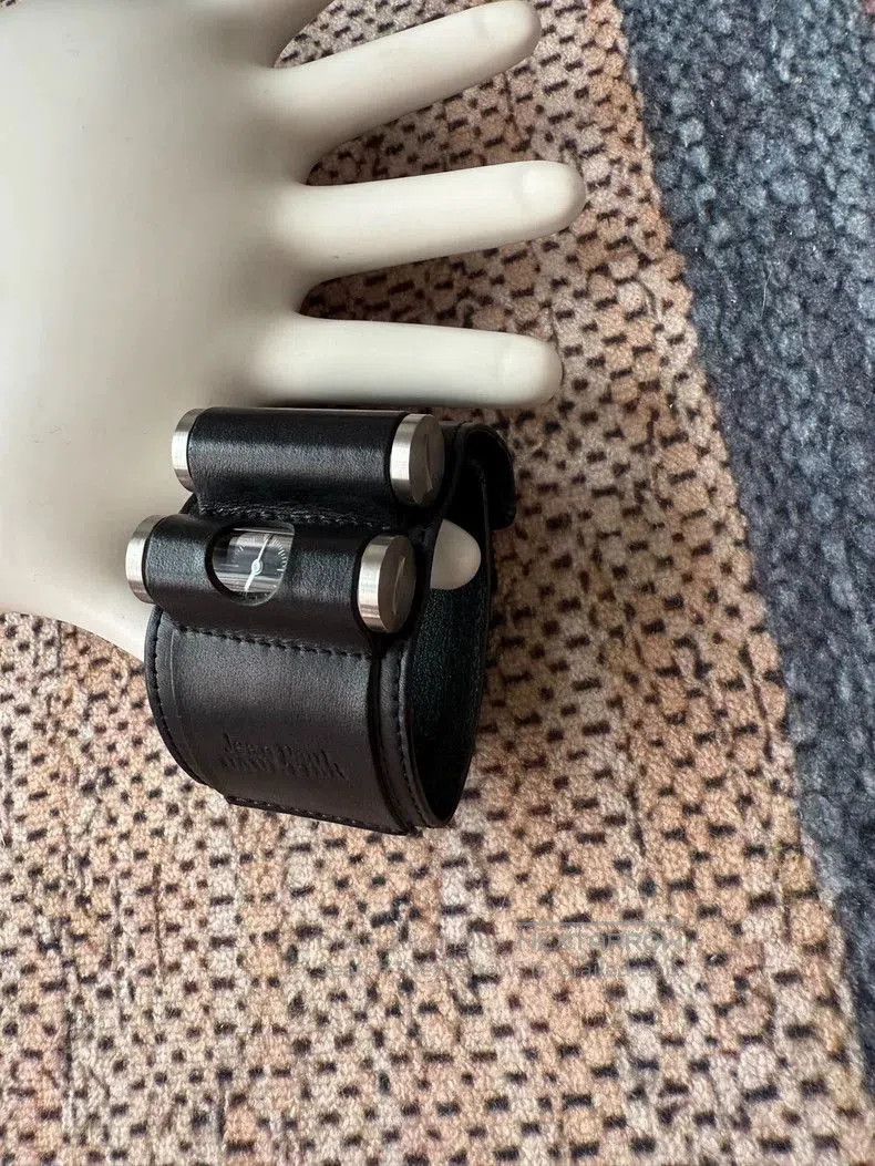 Jean Paul Gaultier Jean Paul GAULTIER Leather Bullet Watch. Size ONE SIZE - 6 Thumbnail