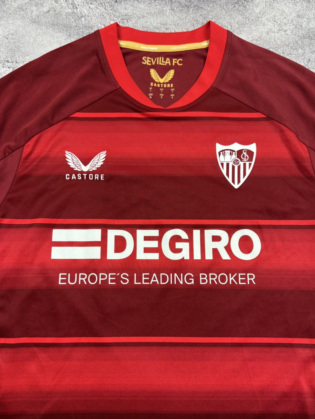 Castore 2022 Sevilla Away Football Jersey Mens Camiseta Trikot Sz L Size US L / EU 52-54 / 3 - 5 Thumbnail