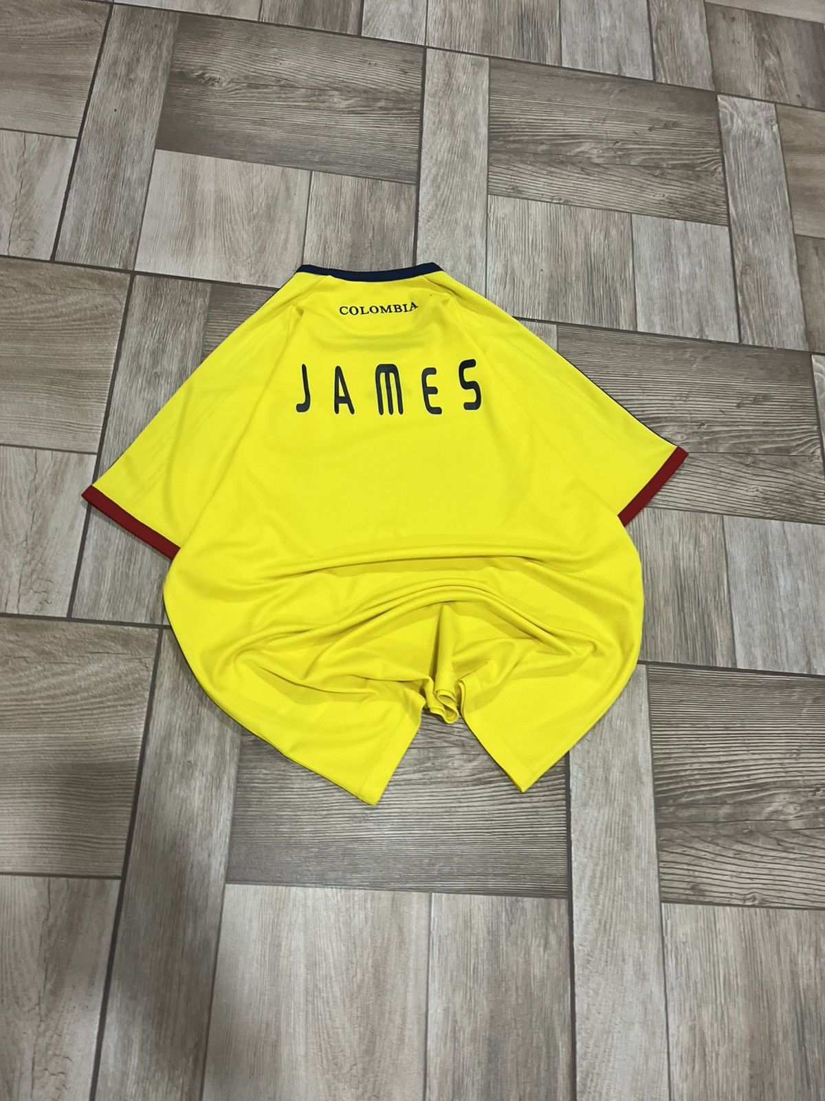 Adidas Colombia National Team Jersey – “JAMES” Back Print Size US L / EU 52-54 / 3 - 3 Thumbnail