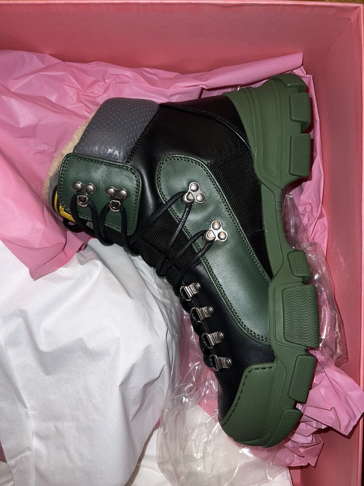 Gucci NEW Flashtrek Hiking Shearling Wool Fur Boots Sneakers Size US 8 / EU 41 - 10 Thumbnail