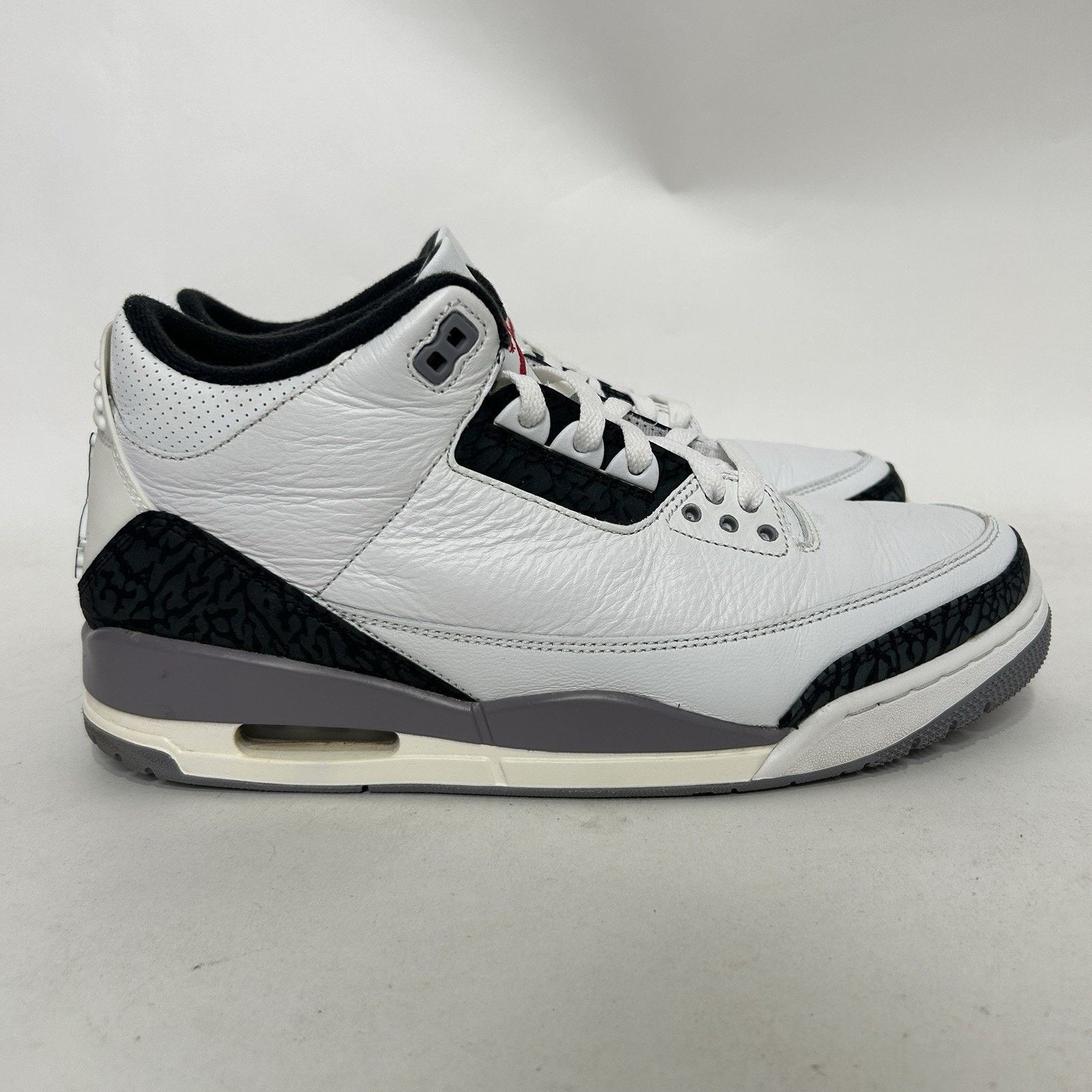 Nike Nike Air Jordan 3 Retro “Cement Grey White Fire Red” Size US 11 / EU 44 - 4 Thumbnail