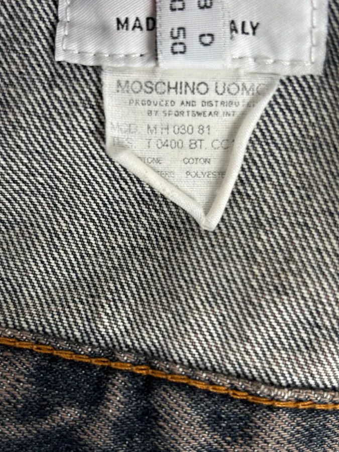 Moschino 1990s Moschino Faded Blue Grey Denim Jacket Size US L / EU 52-54 / 3 - 11 Thumbnail