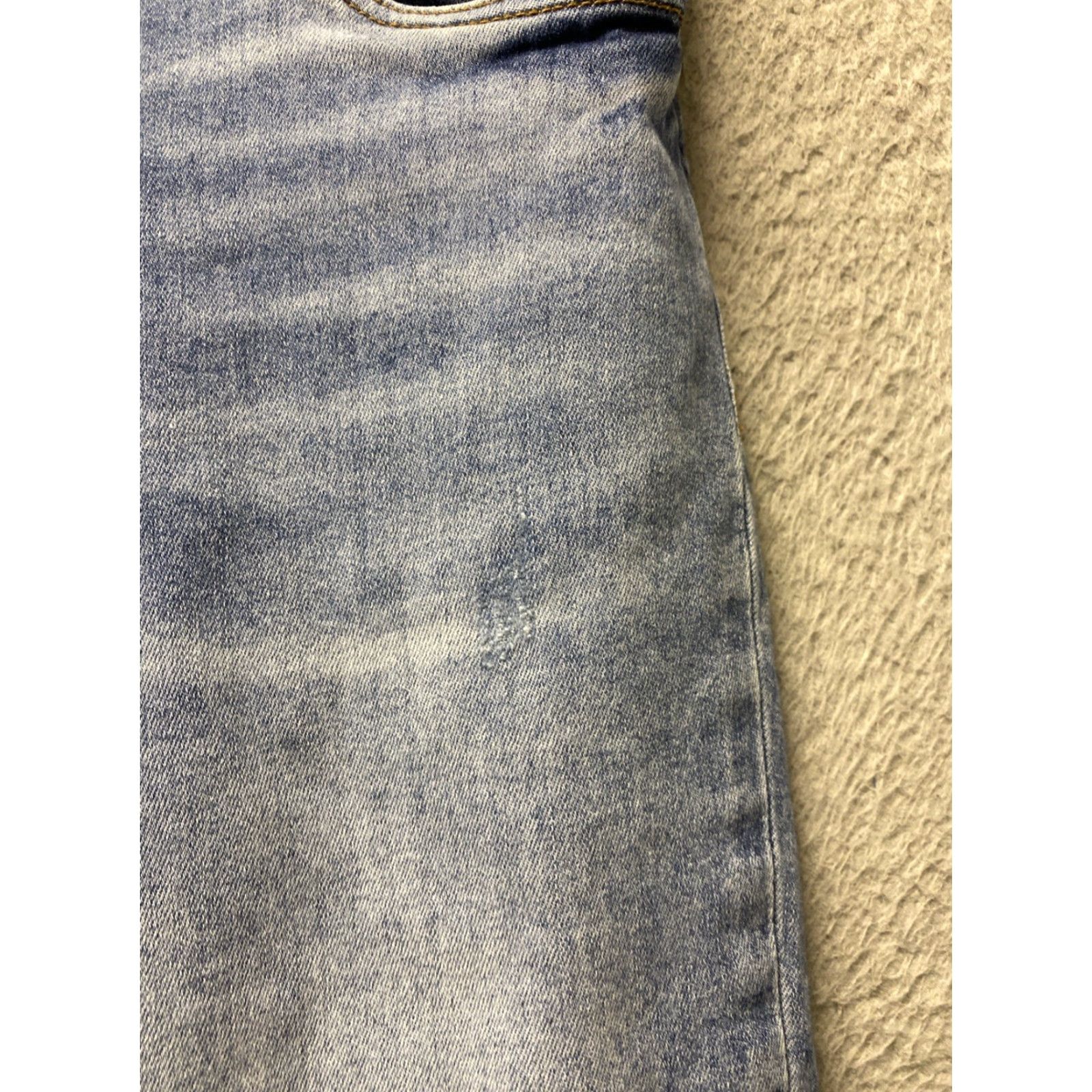 Vintage KUT from the Kloth Jeans Women’s Size 4 Slim Distressed Denim Blue 26 Inseam Button Zip Pockets Cotton Spandex Skinny/Stretch Size 30" / US 8 / IT 44 - 4 Thumbnail