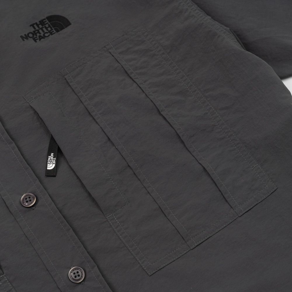 The North Face Urban Exploration CITY WINDWALL SS SHIRT Size US M / EU 48-50 / 2 - 6 Thumbnail