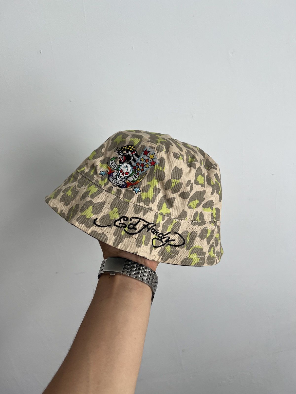 Christian Audigier Ed Hardy Bucket Hat Reversible Tiger Tattoo Y2K Size ONE SIZE - 1 Thumbnail