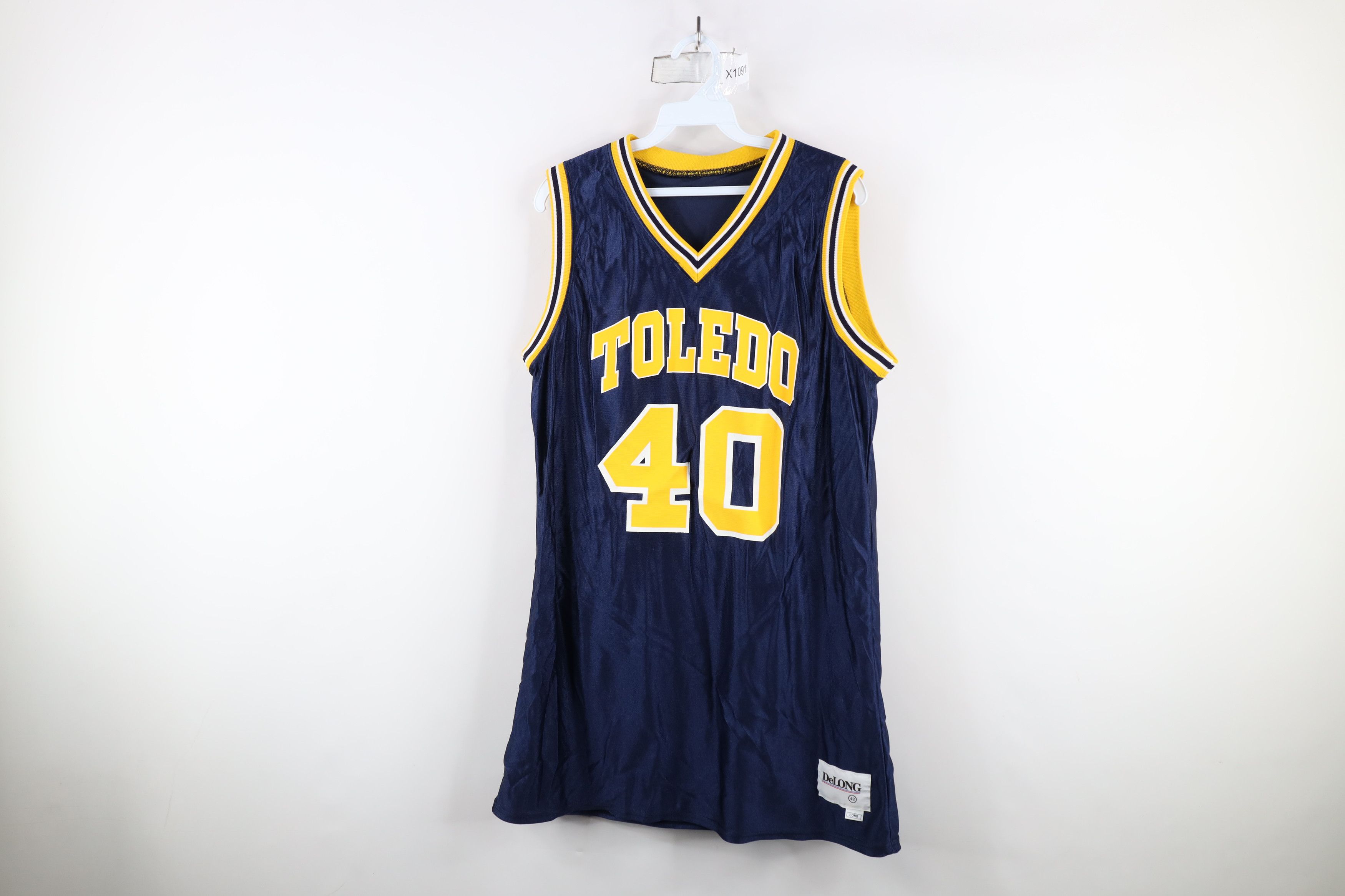 Vintage Vintage 80s 90s University of Toledo Basketball Jersey Size US XXL / EU 58 / 5 - 1 Thumbnail