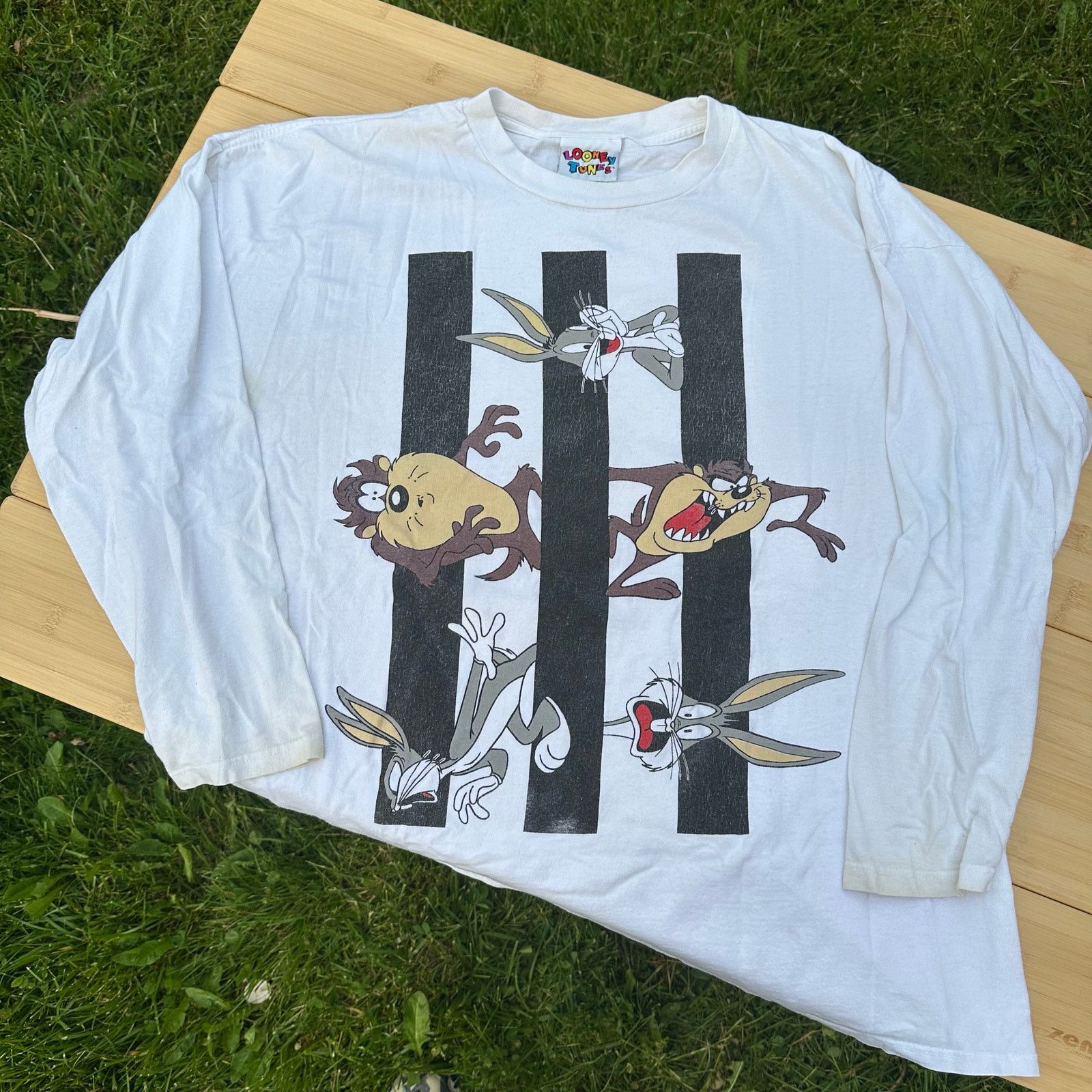 Acme Clothing × Japanese Brand Vintage Looney Tunes Long Sleeve Shirt Bugs & Taz Size XL 96 Size US XL / EU 56 / 4 - 2 Thumbnail