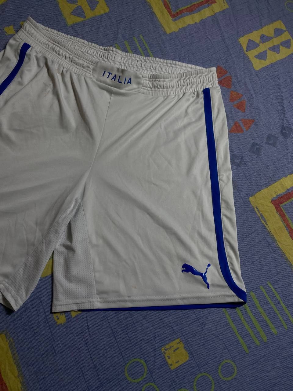 Puma Vintage 90s Puma shorts streetwear y2k casual style Size US 34 / EU 50 - 15 Thumbnail