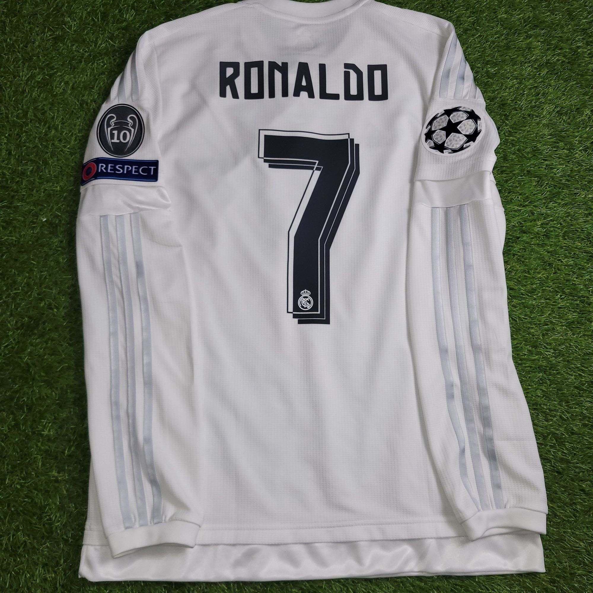 Adidas Ronaldo Real Madrid 2015 2016 Long Sleeve Soccer Jersey M Size US M / EU 48-50 / 2 - 1 Thumbnail