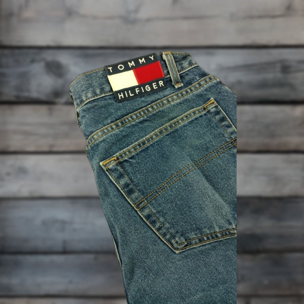 Tommy Hilfiger VTG Tommy Hilfiger Jeans 90s Street Style Mens 34 Jeans Blue 90s Womens Mens Boys Girls Size US 34 / EU 50 - 1 Thumbnail