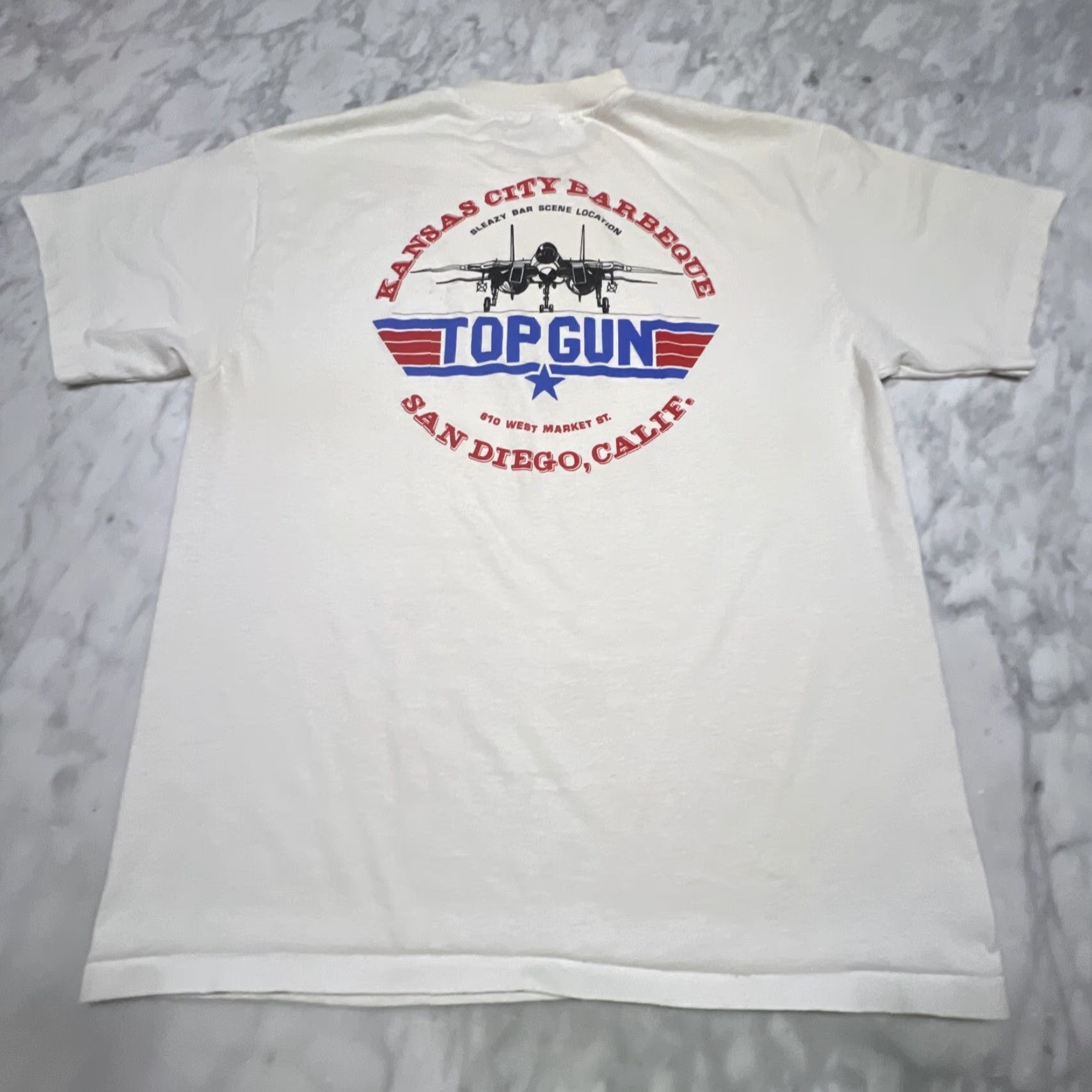 Vintage VINTAGE Top Gun Shirt Sleazy Bar Scene L Men White 1990s Graphic Tee Stains USA Size US L / EU 52-54 / 3 - 3 Thumbnail
