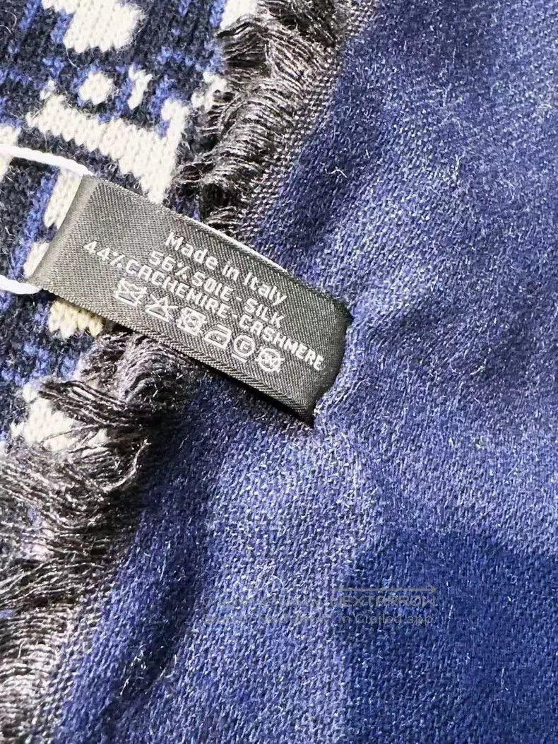Chanel Chanel Dark blue and gray letter cashmere silk scarf Size ONE SIZE - 4 Thumbnail