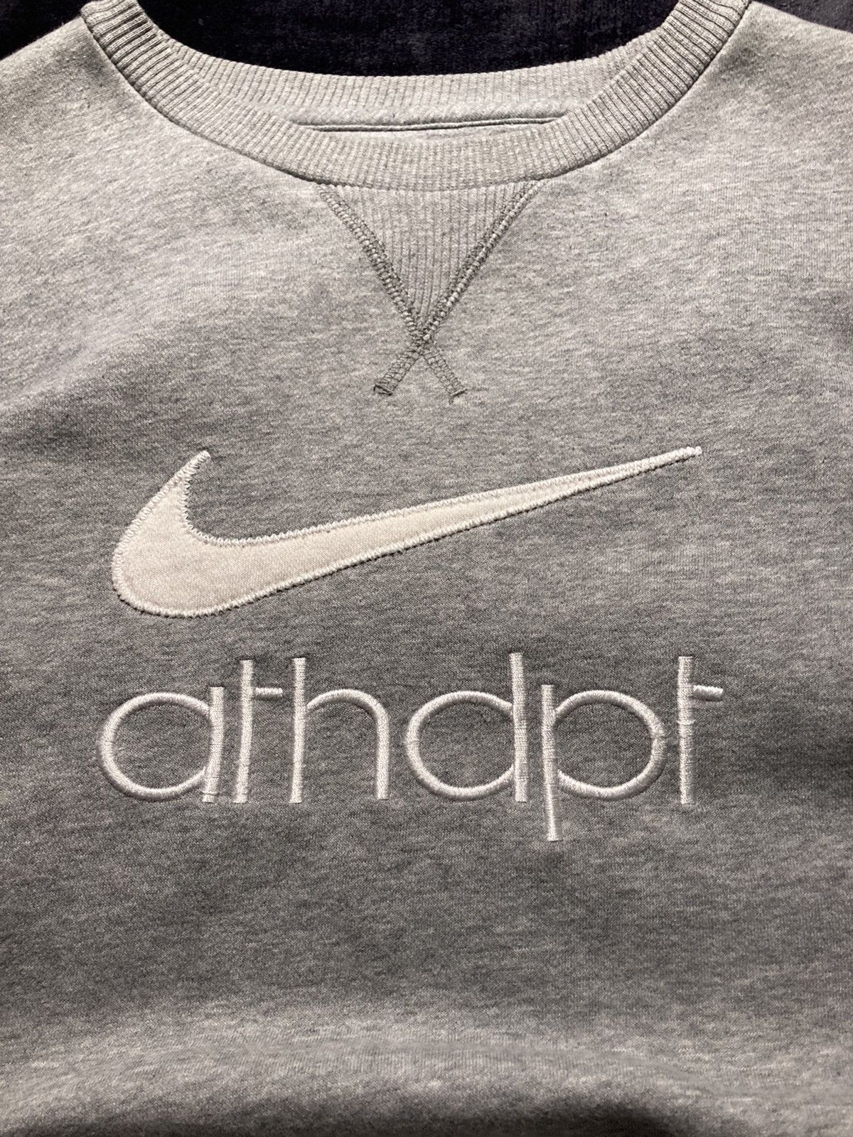 Nike × Vintage ⛩️ Vintage Nike Athletic basic Big Logo Sweatshirt Boxy 2k Size US L / EU 52-54 / 3 - 4 Thumbnail
