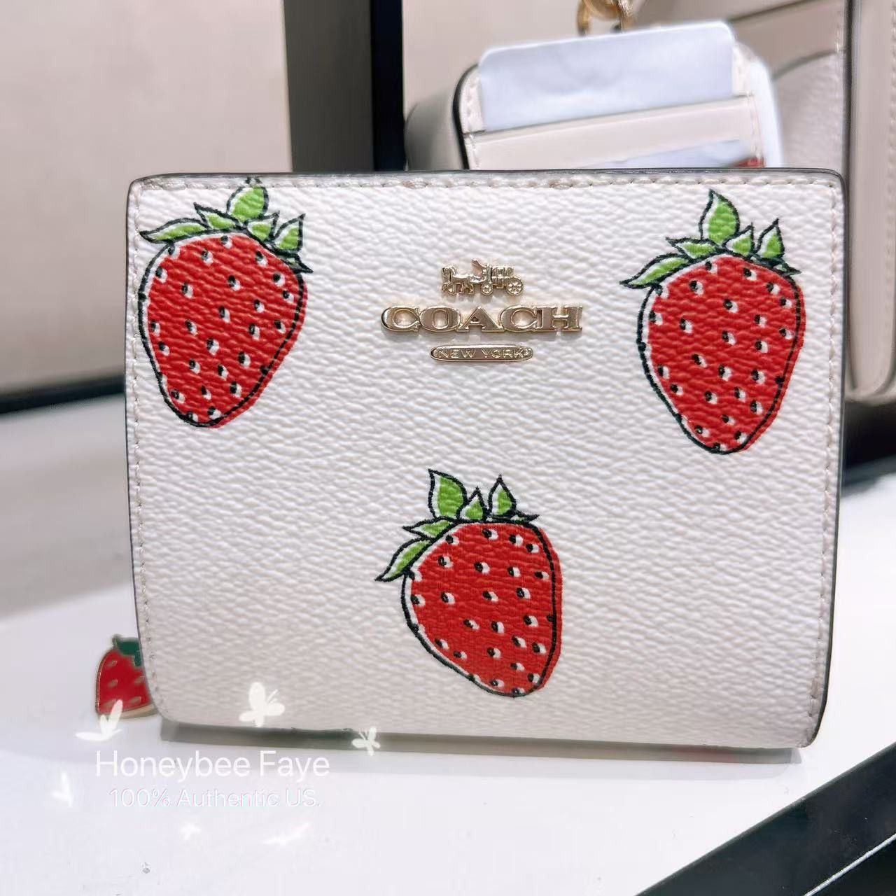 Coach Snap Wallet With Strawberry Print CAP18 Size ONE SIZE - 1 Thumbnail