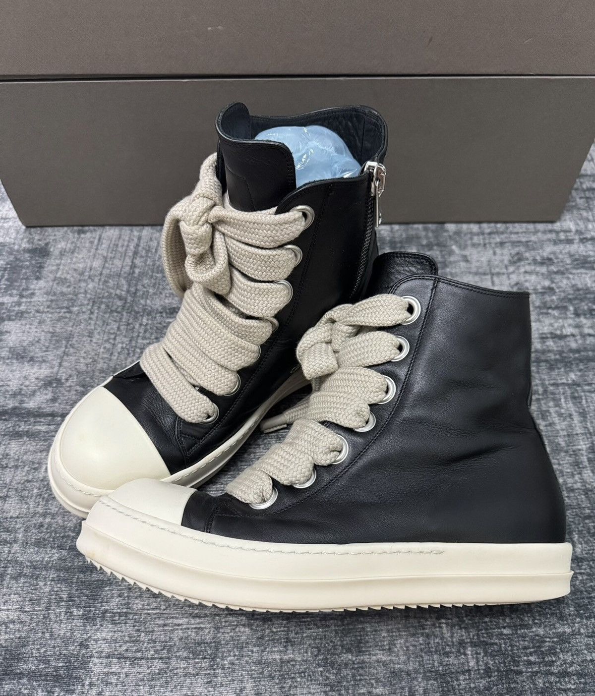 Rick Owens Rick Owens Mainline Leather Low-Top "Big Converse" Size US 10 / EU 43 - 1 Thumbnail