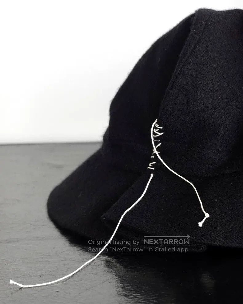 Yohji Yamamoto Yohji Yamamoto White line pleated wool hat Size ONE SIZE - 1 Thumbnail