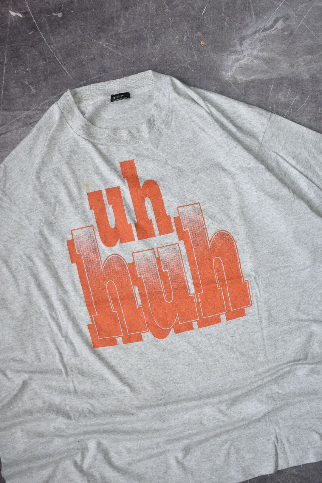 Vintage Vintage 90s 'Uh Huh' T-Shirt (XXL) Size US XXL / EU 58 / 5 - 2 Thumbnail