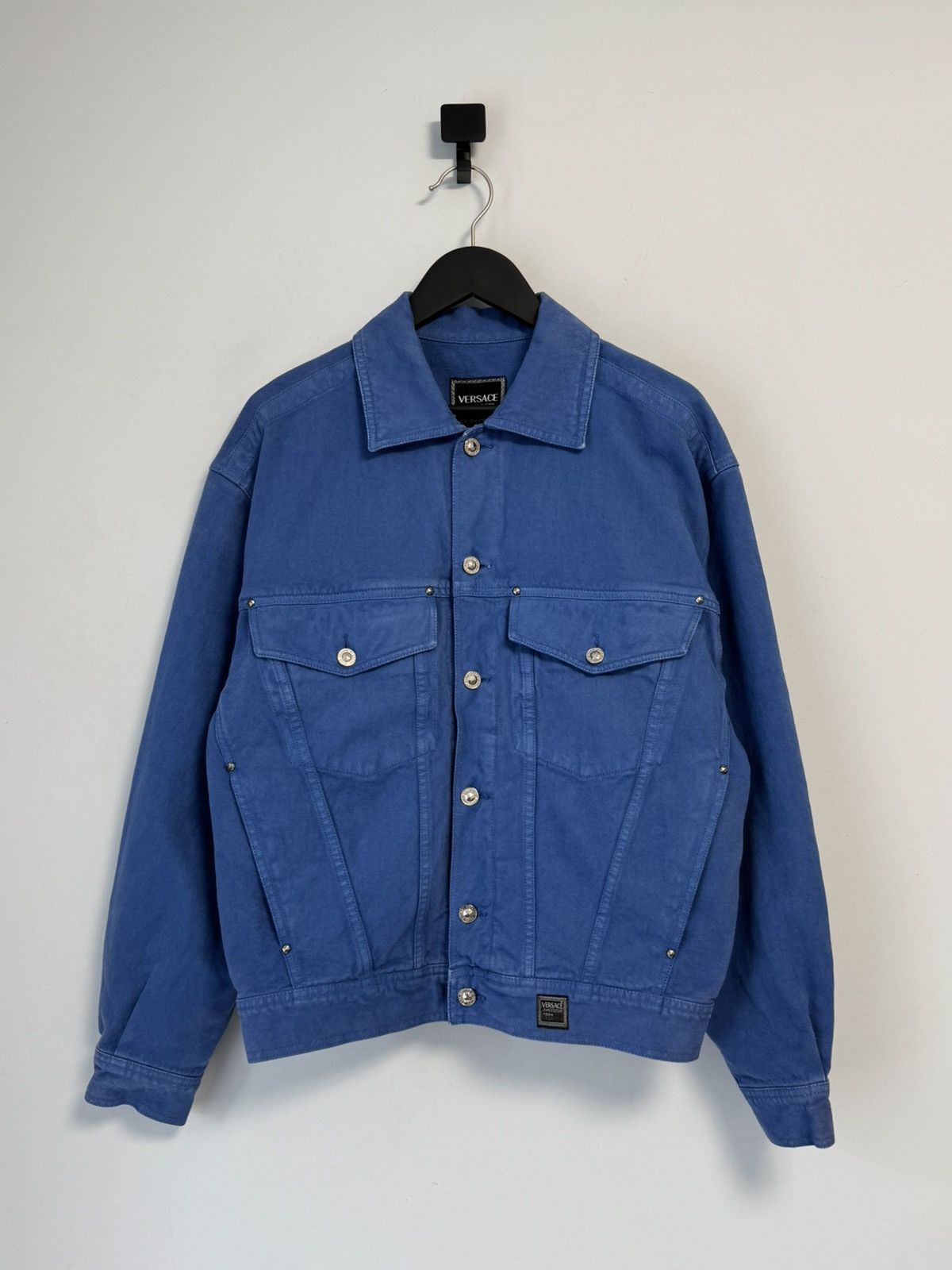 Versace Versace Vintage Blue Denim Jacket — Luxury Streetwear Size US M / EU 48-50 / 2 - 1 Thumbnail