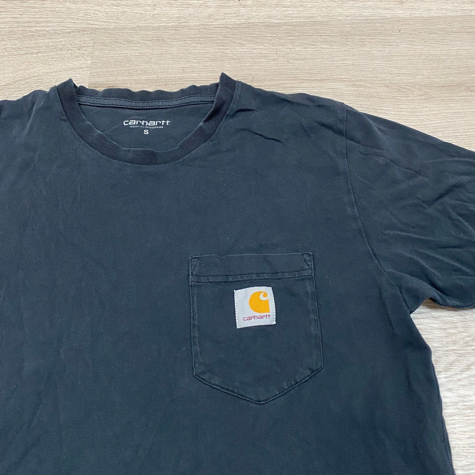 Carhartt Wip Carhartt Work In Progress Short Sleeve Pocket Shirt Small Size US S / EU 44-46 / 1 - 2 Thumbnail
