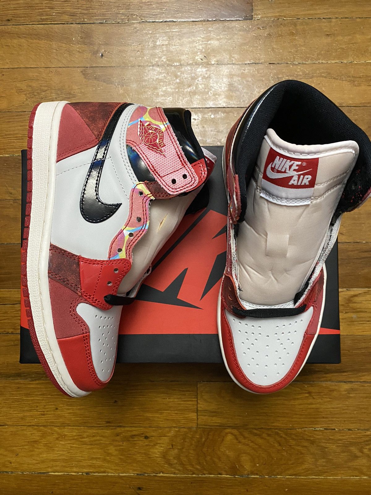 Jordan Brand × Nike Size 6.5W / 5M - Air Jordan 1 Retro High OG Red Black Size US 6.5 / IT 36.5 - 1 Thumbnail