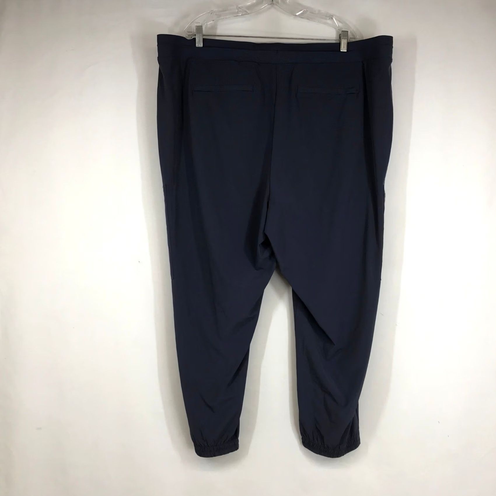 Athleta Athleta Venture Pant Womens 24 Navy Blue Cargo Jogger Travel Commuter Pants Size 42" / US 20 - 4 Thumbnail