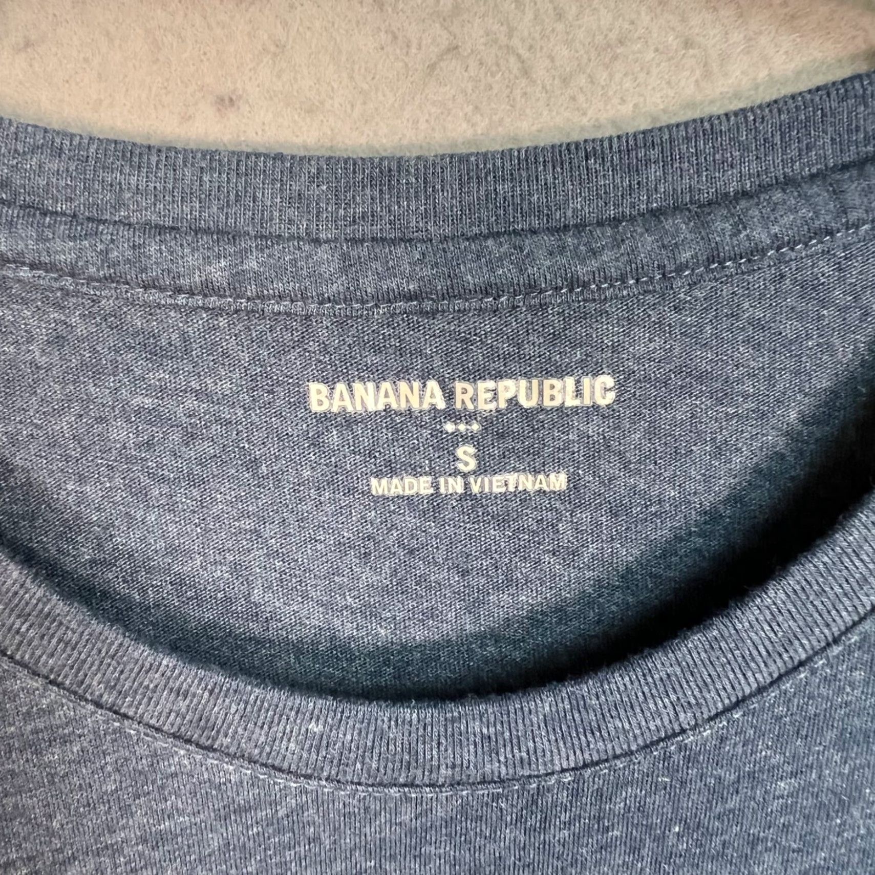 Banana Republic BANANA REPUBLIC Mens T-Shirt Short Sleeve Crew Neck Old Fashioned Cocktail Graphic Blue Small Adult S Vintage/Used 90s Concert Theme Mens Size US S / EU 44-46 / 1 - 3 Thumbnail