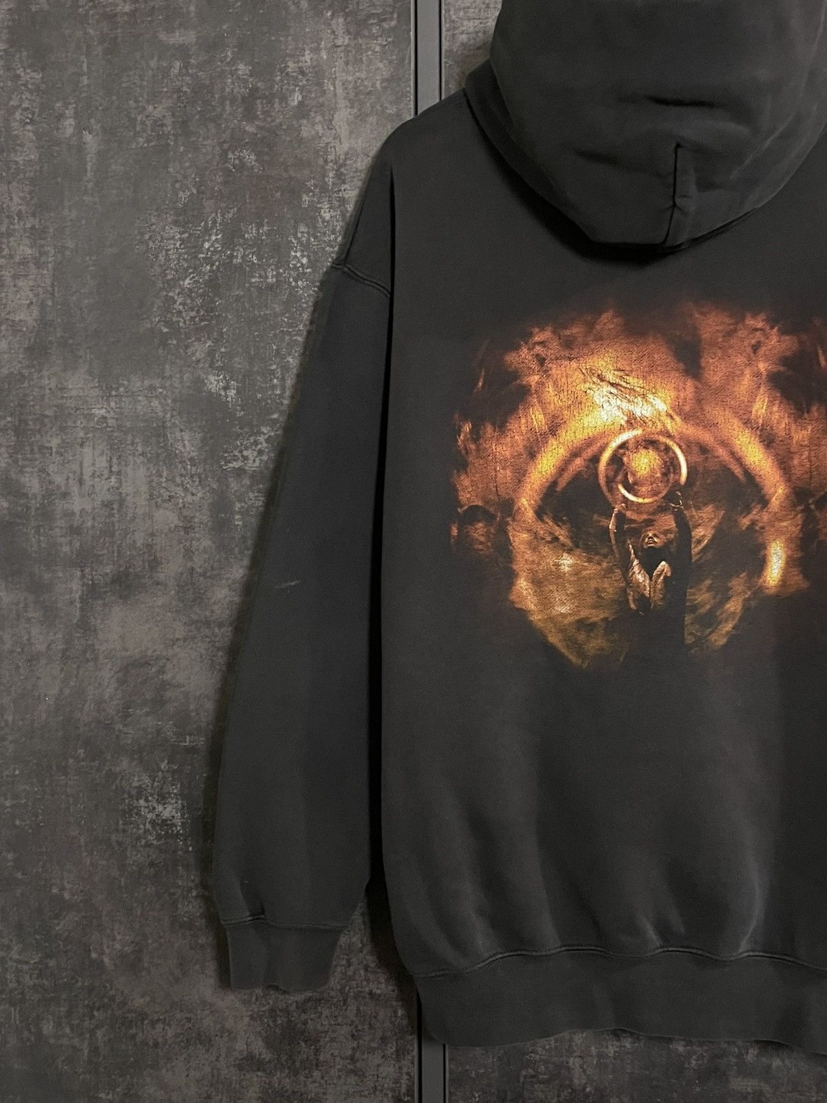Vintage Vintage Blind Guardian Faded Hoodie Rock Oasis Deftones COF Size US L / EU 52-54 / 3 - 10 Thumbnail