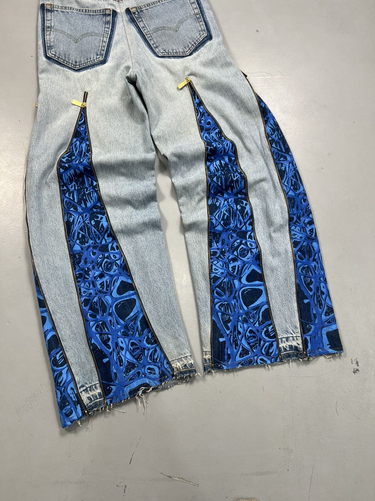 Levi's Crazy 10f1 reworked chain bottom zip up printed denim Size US 30 / EU 46 - 5 Thumbnail