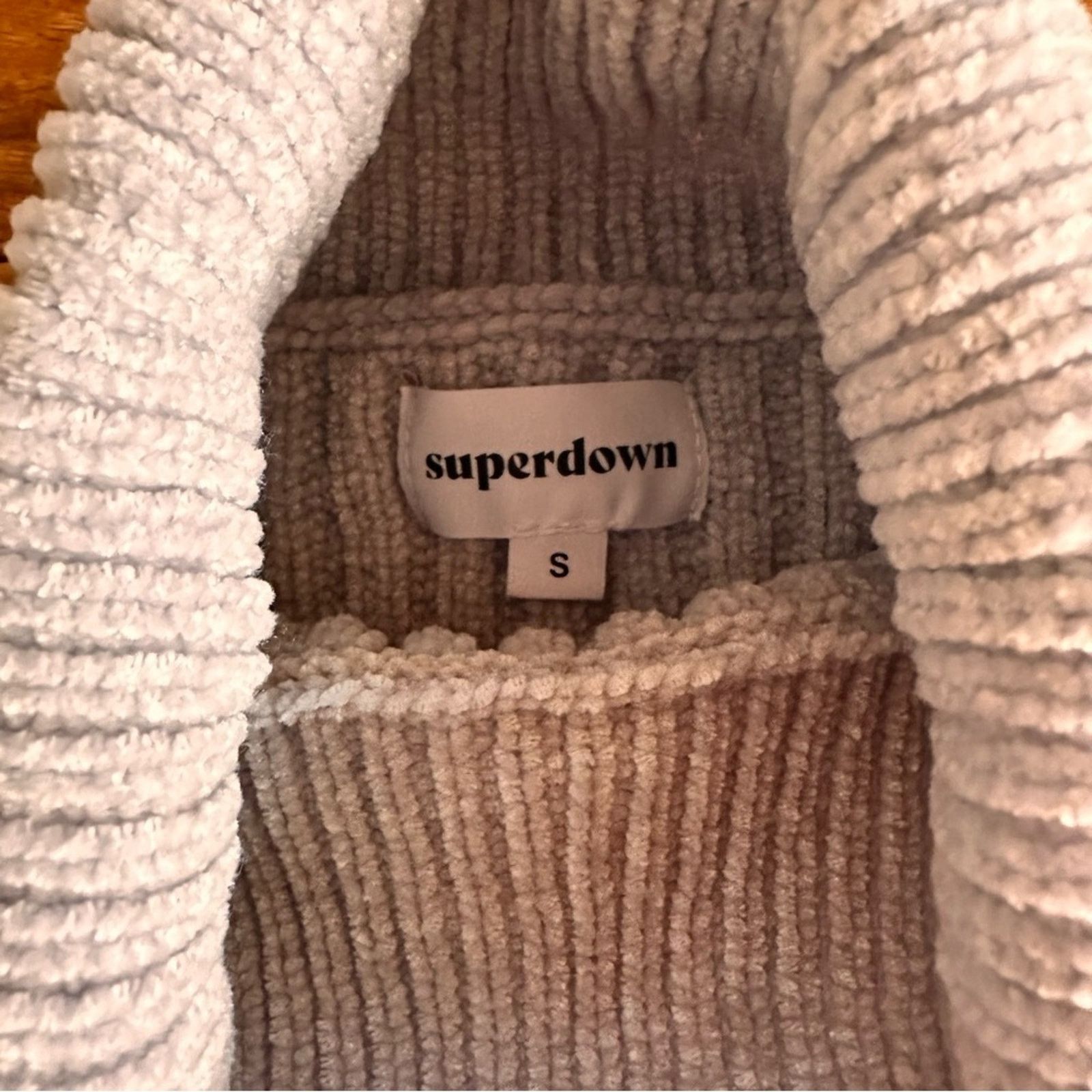 superdown Superdown “Tammy” Ribbed Turtleneck Sweater – Gray – Size Sm Size S / US 4 / IT 40 - 8 Thumbnail